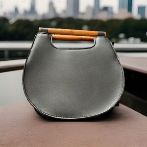 Melie Bianco IRENE Purse Hand Bag Black Zip 7.5"H x 9" W x 3.75" Depth Vegan